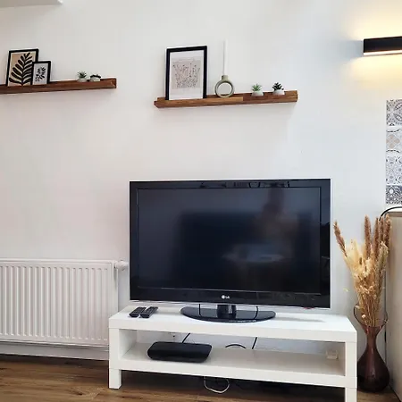 Modernes 1-Zimmer-Apartment Mit Galerie-Schlafkoje Im Skandinavischen Stil Ostenfeld  Exterior foto