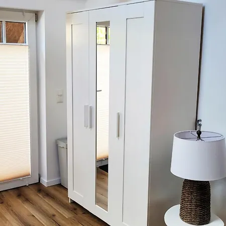 Modernes 1-Zimmer-Apartment Mit Galerie-Schlafkoje Im Skandinavischen Stil Ostenfeld  Exterior foto