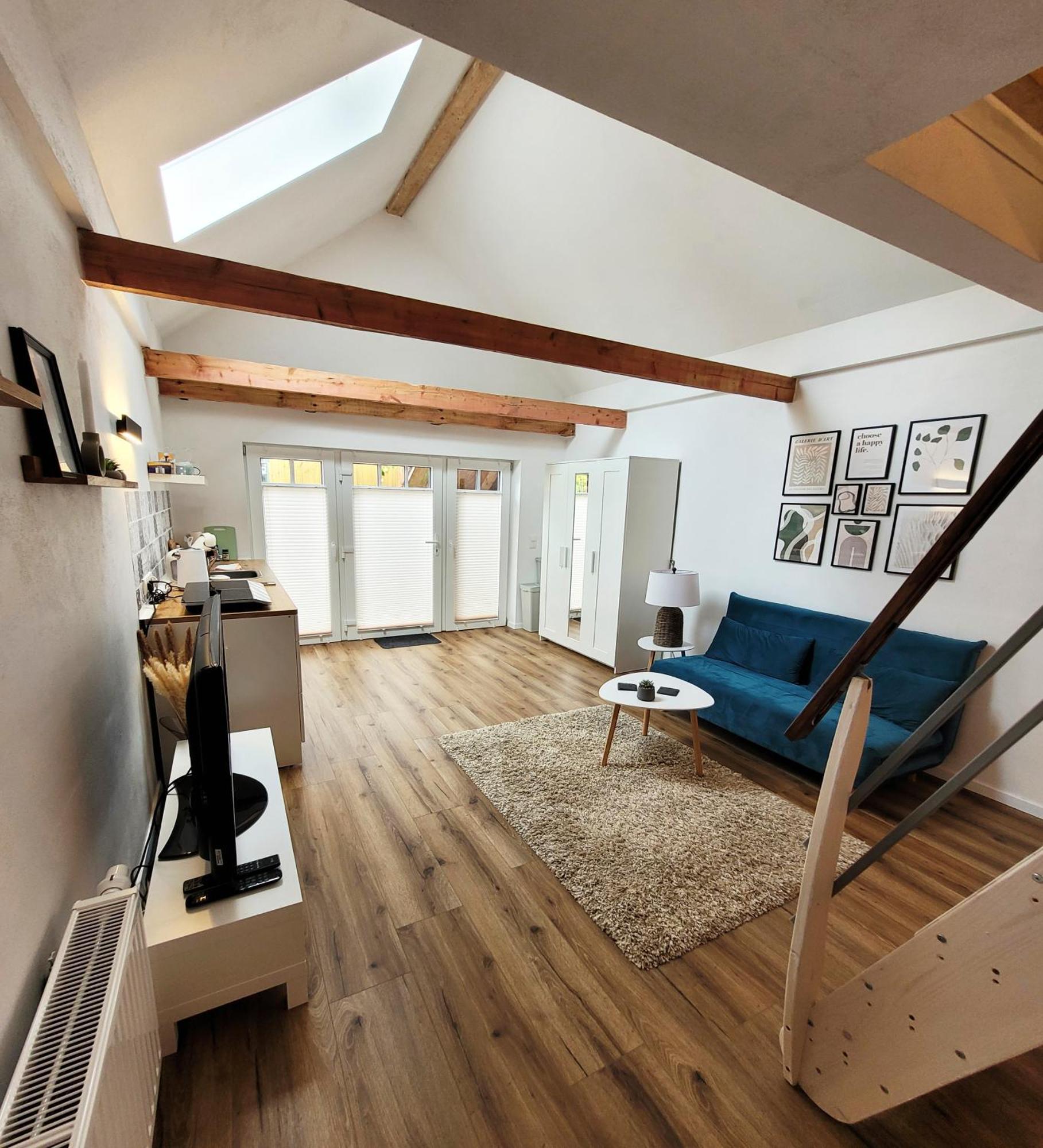 Modernes 1-zimmer-apartment Mit Galerie-schlafkoje Im Skandinavischen Stil Apartment *